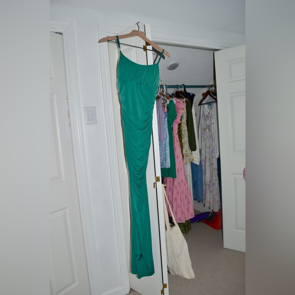 Green Dillards Prom Dress